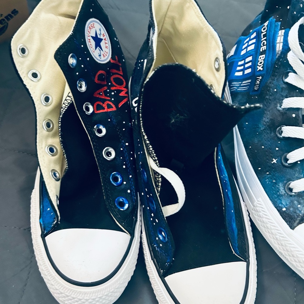 (3) pair of shoes included in this listing. (2) converse and one off brand.